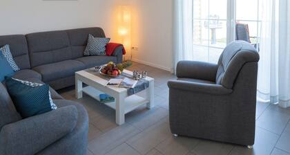 Holiday Home 'Brise' with Private Terrace, Shared Garden and Wi-Fi