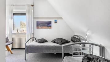 2 habitaciones, wifi gratis y ropa de cama