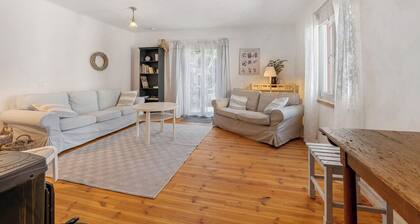 Holiday Home 'Grüner-Seppel' with Private Terrace, Private Garden and Wi-Fi