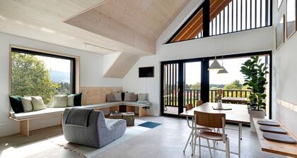 Apartment 'Blanc' with Mountain View, Balcony and Wi-Fi