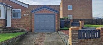 Amani 2-Bed Bungalow - Sleeps 4 - Pet Friendly