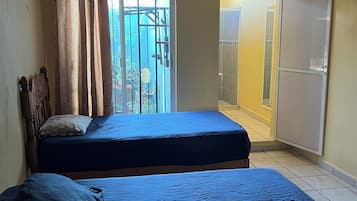 2 habitaciones, wifi gratis y ropa de cama