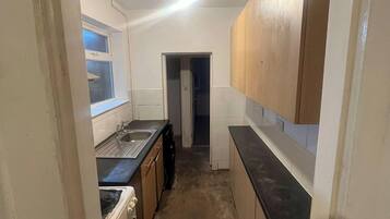 Fridge, microwave, oven