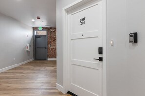 Uklassifisert bilde, 5 av 25, knapp