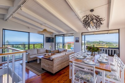 Keurboom House - Four Bedroom Villa, Sleeps 8