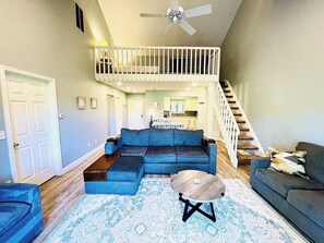 スマートテレビ、書斎 / ワークスペース