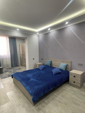 1 bedroom, iron/ironing board, WiFi, bed sheets