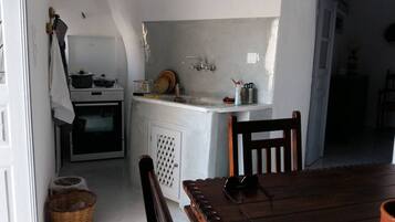 Ferienhaus, 3 Schlafzimmer, Raucher, Balkon | Esszimmer