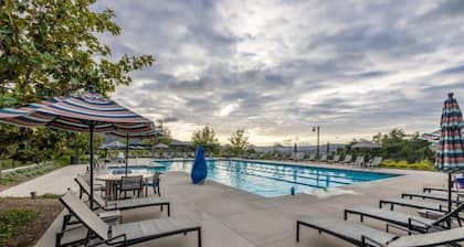 @marbella Lane -amazing 5BR Home in Rancho Mission