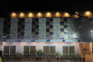 Exterior - Temptation Ultimate (Prayagraj)