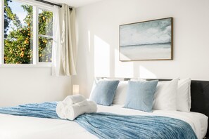 3 soverom, strykejern/-brett, wi-fi og sengetøy