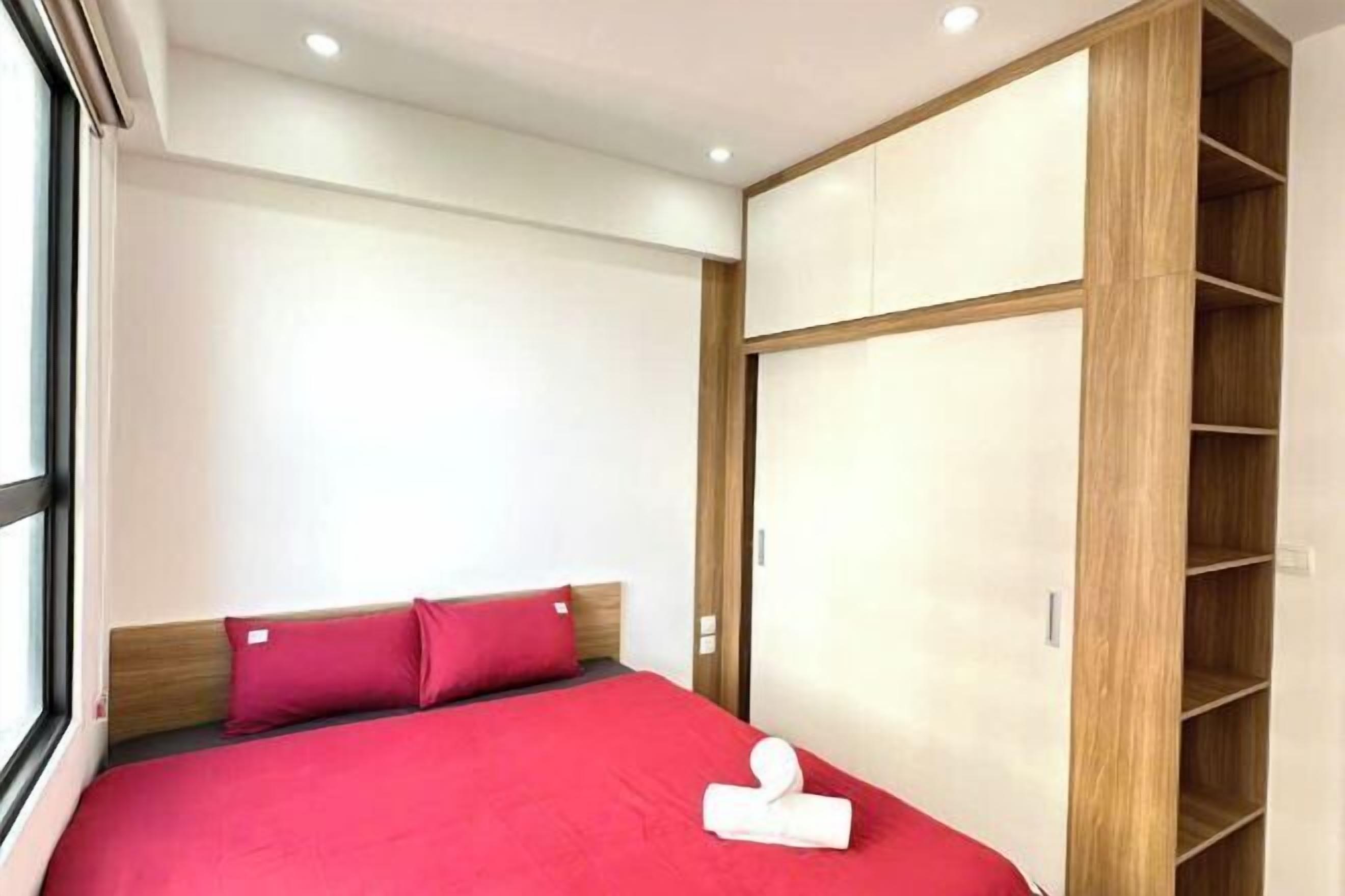 Escritorio, wifi gratis y acceso para silla de ruedas 