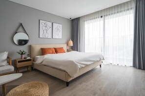 Studio, 1 Double Bed, Balcony, City View | Desk, free WiFi, wheelchair access - HKG-Vinhomes D'Capitale Relaxation Place (Hanoi)