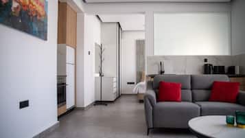 Standard Suite, Non Smoking, City View | Private kitchen | Full-size fridge, oven, stovetop, cookware/dishes/utensils