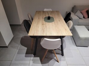 Dining - Spacious duplex at Matthieu's. Sleeps 1 to 6. (Remiremont)