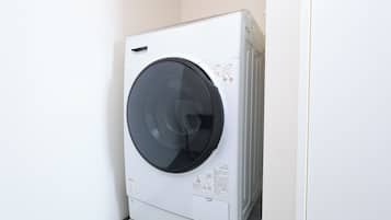 Double Room With washing machine & microwave, Non Smoking | Down comforters, desk, free WiFi, bed sheets