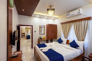 Habitación familiar | Cortinas opacas y sistema de insonorización