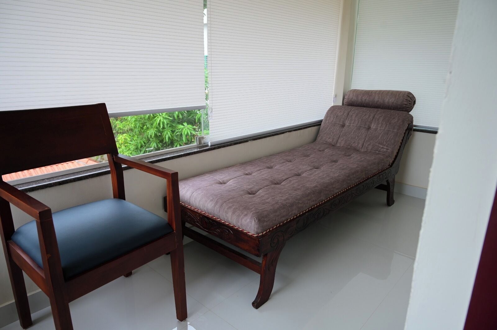 Deluxe Room | Living area