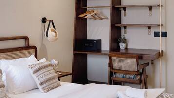 Deluxe Double Room, Balcony