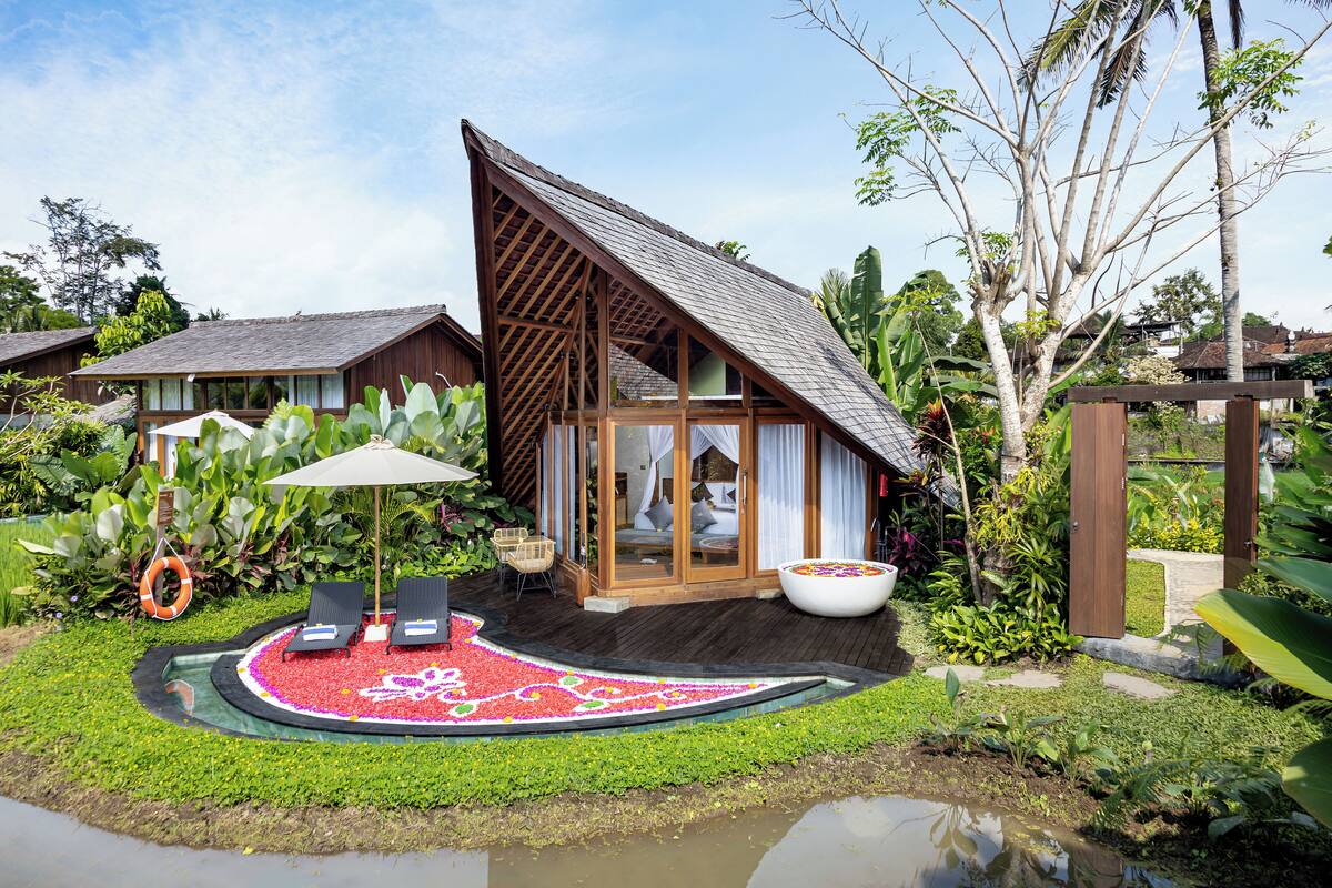 Vila Deluks, 1 Tempat Tidur King, pemandangan kolam renang | 1 kamar tidur, minibar, brankas, dan Wi-Fi gratis