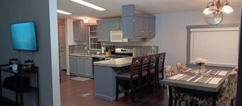 Pet friendly & Charming 3-bedroom mobile home with WiFi,  in fabulous Reno-Tahoe