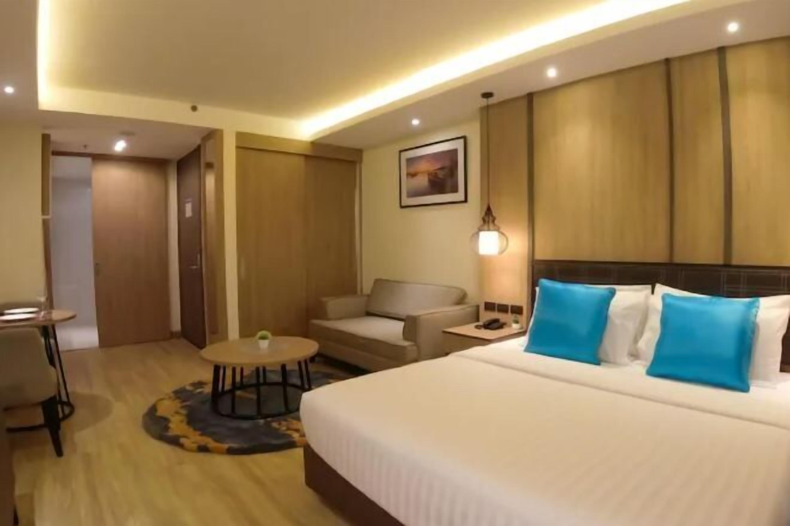 In-room safe, desk, laptop workspace, blackout curtains