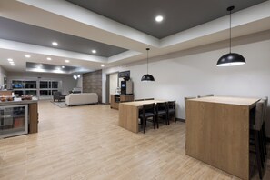 Exterior - Candlewood Suites Shelbyville by IHG (Shelbyville)