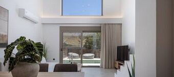 Imbros Villa 1 Free* Heated Pool & Tranquility