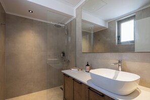Dusche, Haartrockner