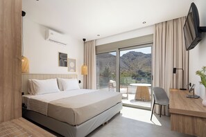 3 chambres, fer et planche à repasser, Wi-Fi gratuit, draps fournis