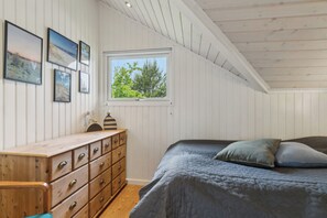 3 chambres, fer et planche à repasser, Wi-Fi gratuit