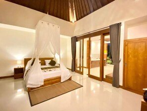 1 camera, biancheria da letto di alta qualità, minibar, una scrivania