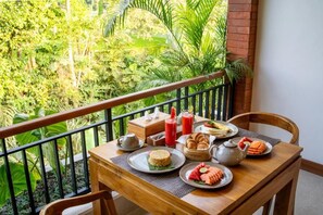 Garden view - Darma Asih Ubud View Villas by EPS (Ubud)