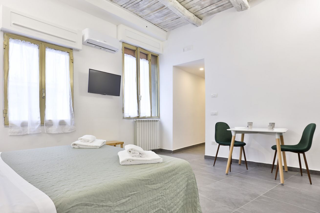 2 soverom, strykejern/-brett, wi-fi og sengetøy