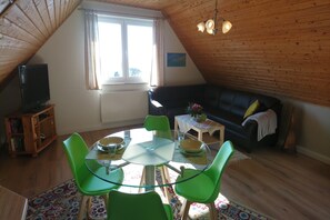 Dining - Charming Attic Retreat, Usedom (Usedom)