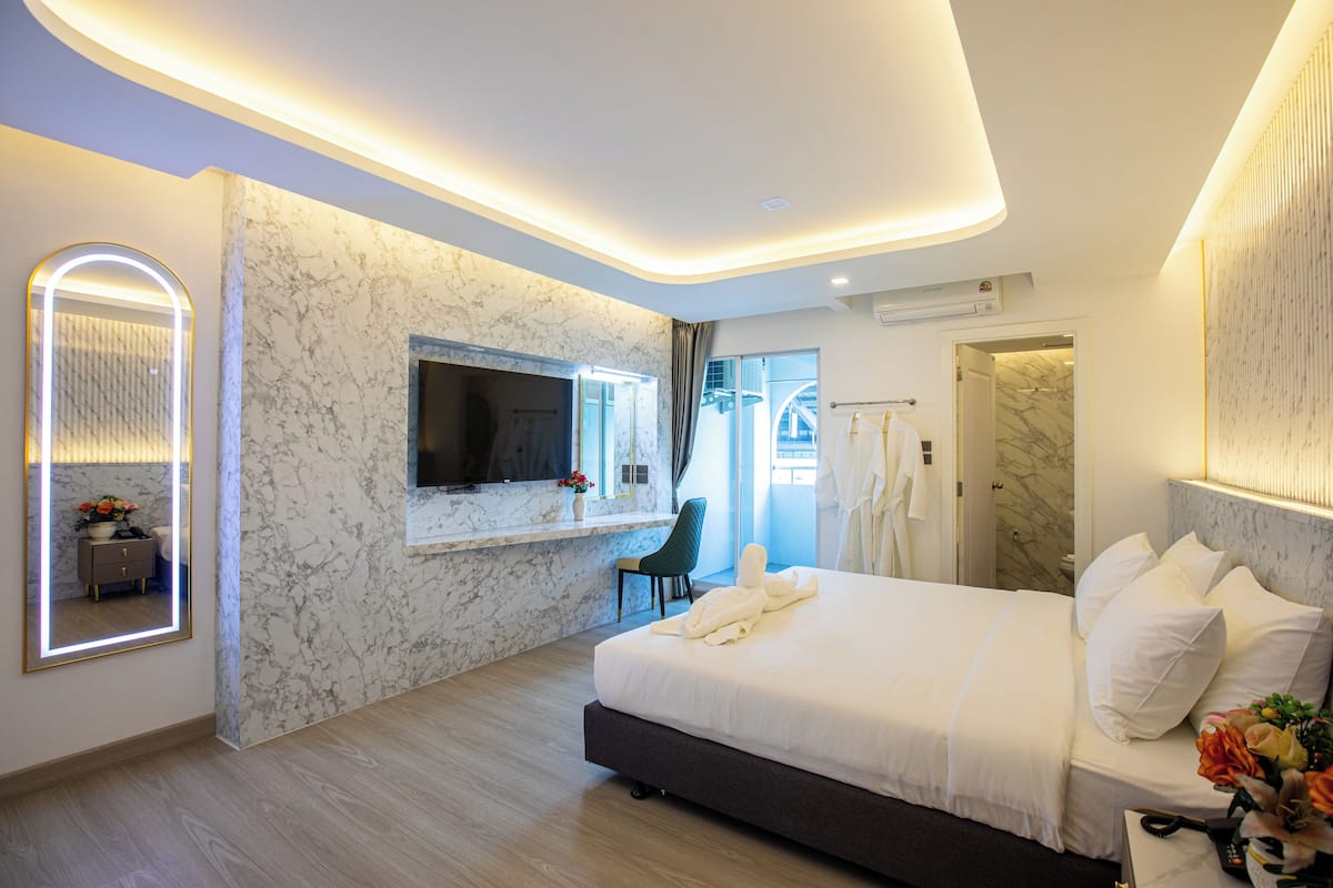 1 slaapkamer, een minibar met enkele gratis items, gratis wifi