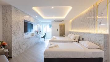 Triple 1 Room | Free minibar items, free WiFi, bed sheets