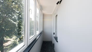 Apartment, 1 Bedroom, Smoking, Balcony | Balcony