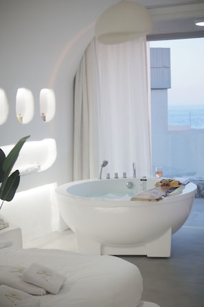 View from room - Aqualand Hotel & Resort  (Batroun)