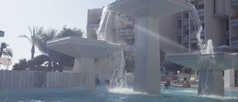 Seasonal outdoor pool