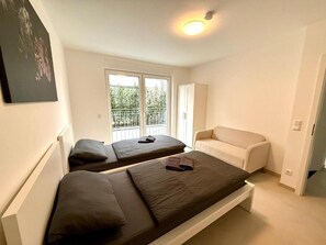 2 soverom og sengetøy