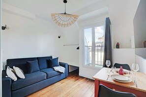 Smart TV, offices