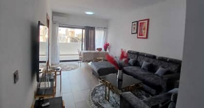 5 minutes from downtown! Quiet and discreet. Dakar High Standing Apartment