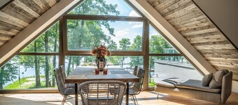 Deluxe Suite A16 with roof terrace and marvellous lake view