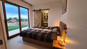 3 habitaciones, tabla de planchar con plancha y wifi gratis