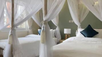 In-room safe, laptop workspace, free WiFi, bed sheets
