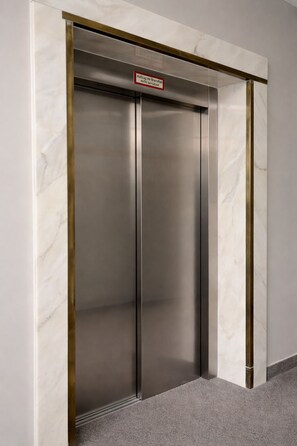 Elevator