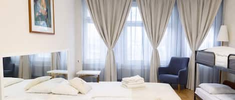 Desk, laptop workspace, free WiFi