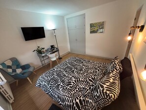 1 makuuhuone, työpöytä, vauvan matkasänky, ilmainen Wi-Fi