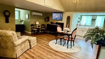 Exclusive Loft | Living area